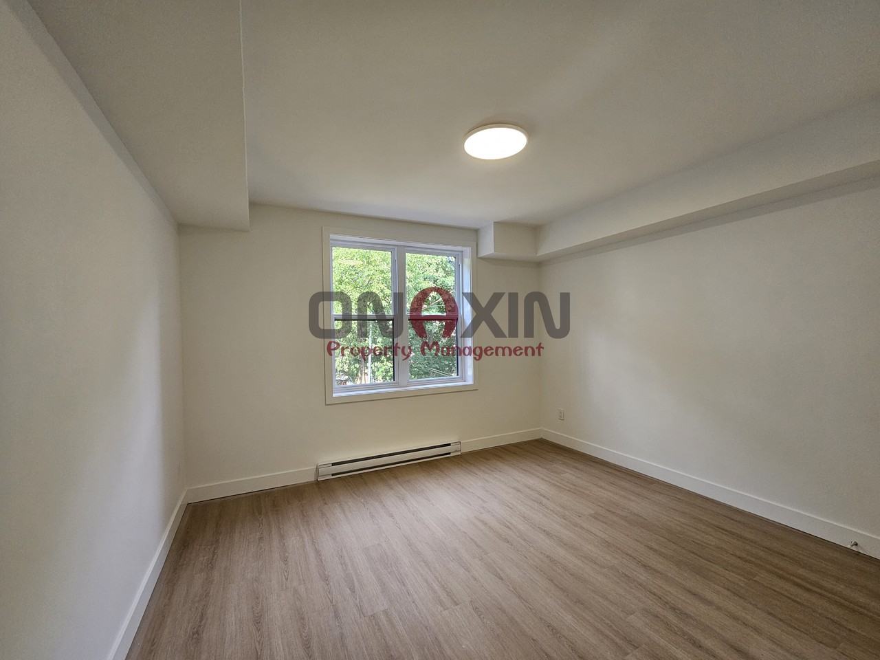 2625 Avenue Gascon #4 - Photo 4 of 15