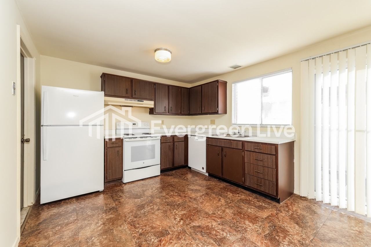 7523 Mount Hood - Photo 6 of 15