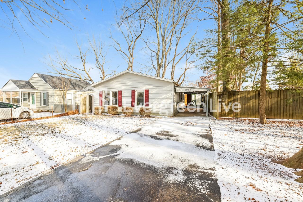 1924 Culver Ave - Photo 2 of 15