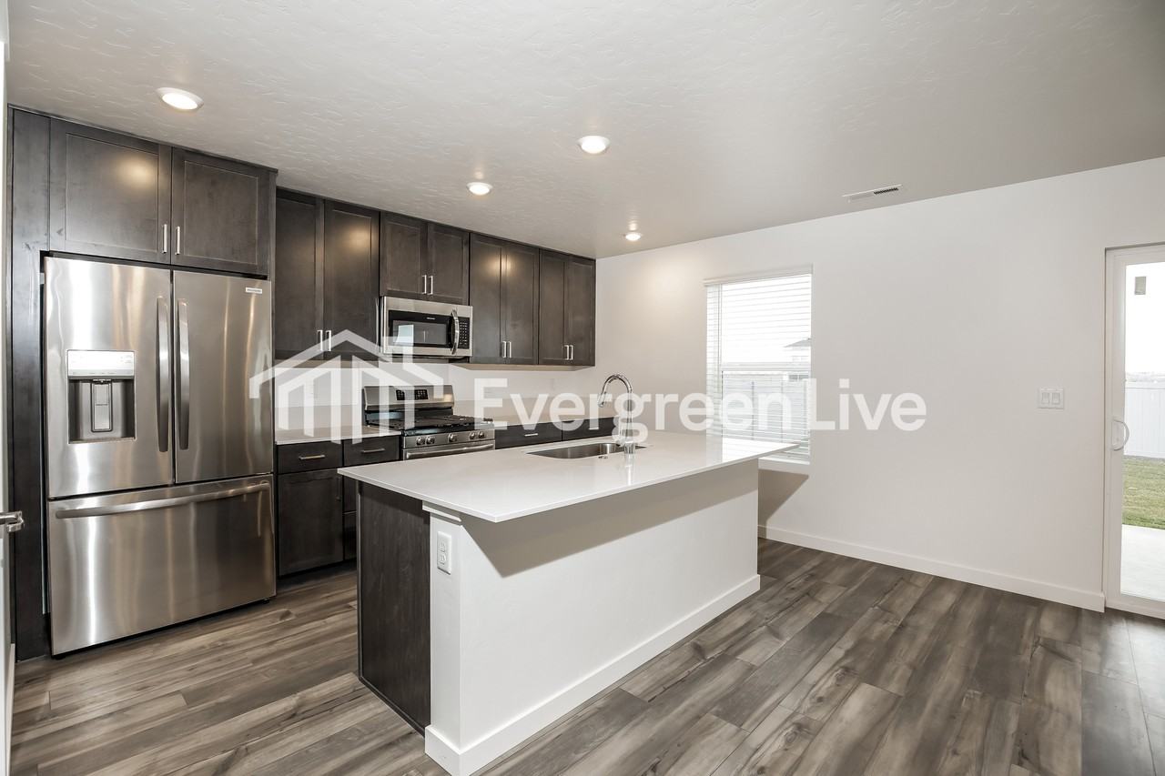 9188 W Inspirado St - Photo 5 of 16