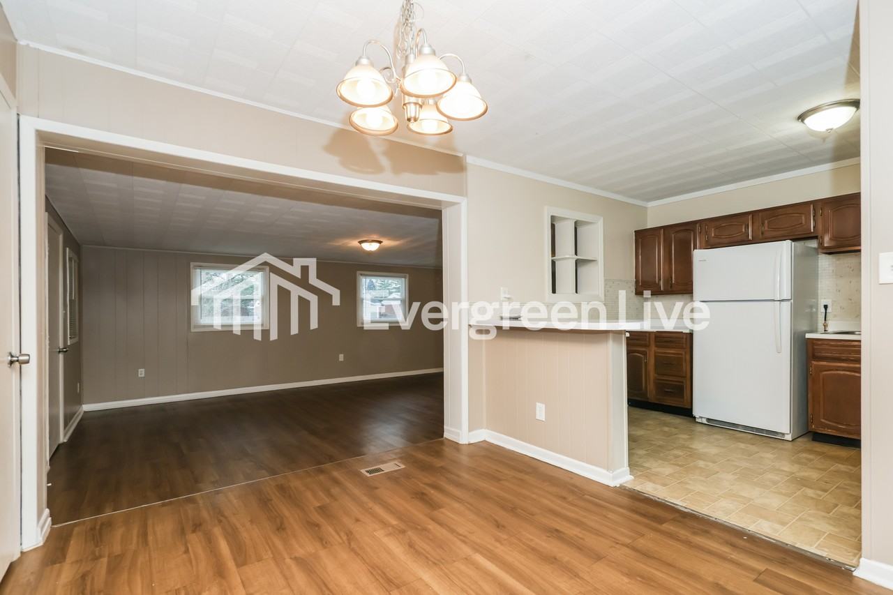 603 W Martindale Rd - Photo 5 of 15