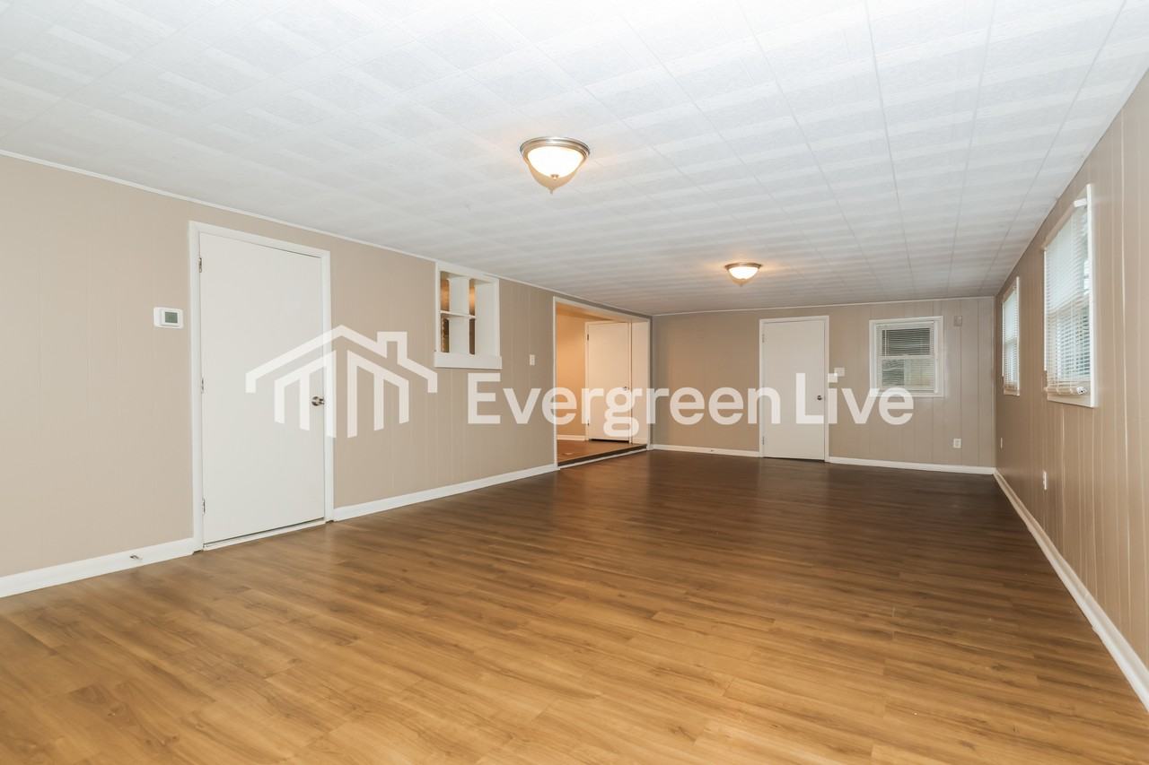 603 W Martindale Rd - Photo 7 of 15