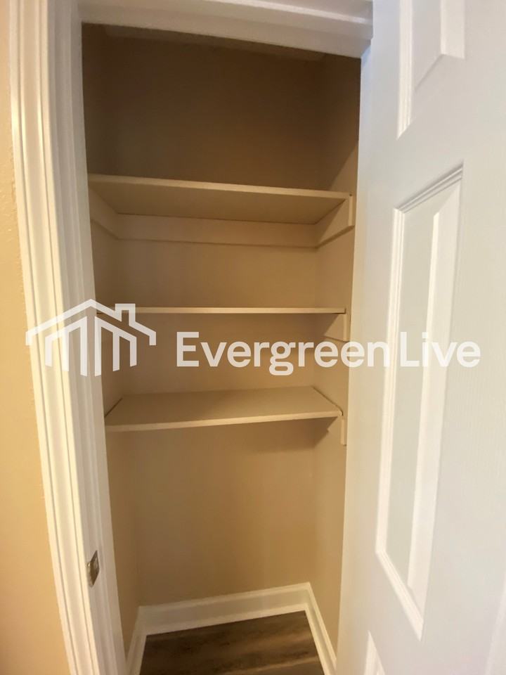 55 Marella Ct - Photo 5 of 29