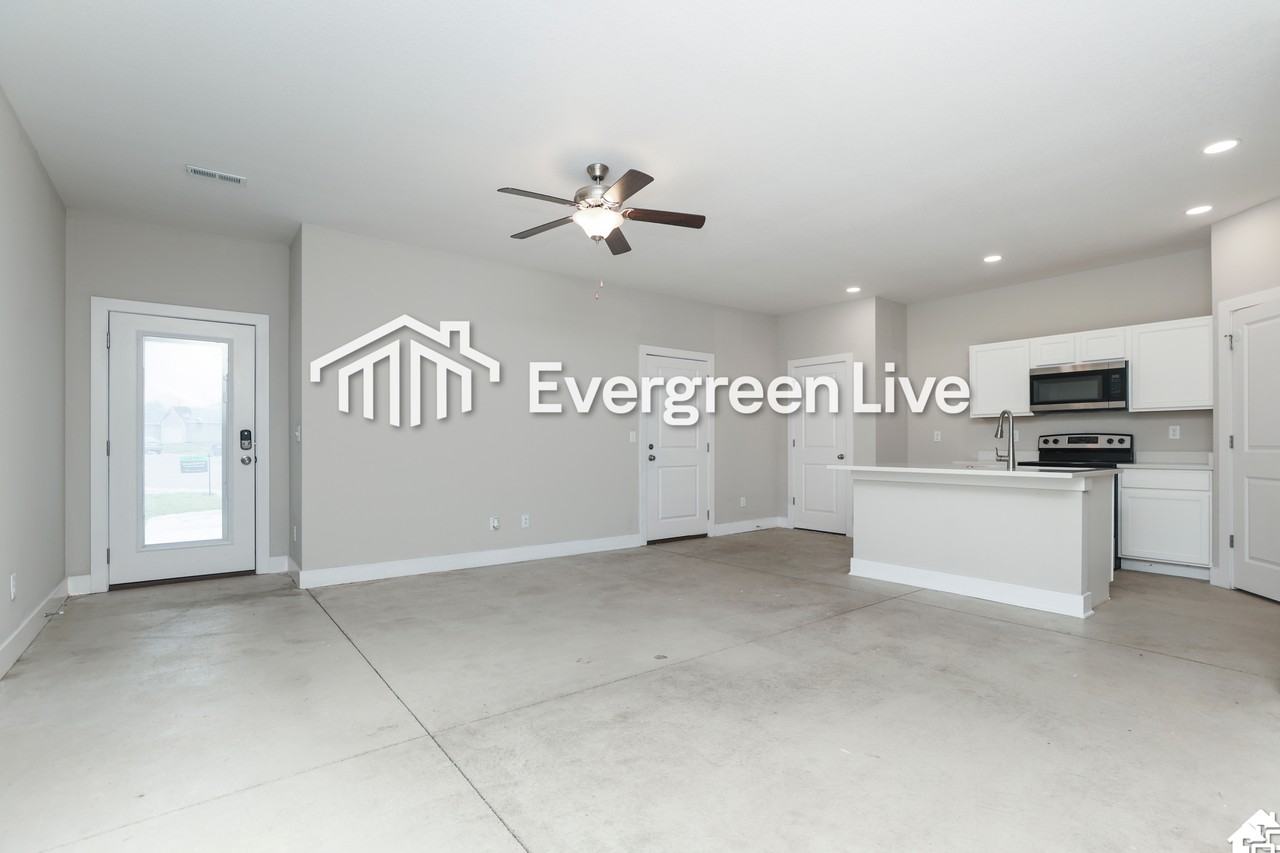 221 E Northern Ct - Photo 5 of 21