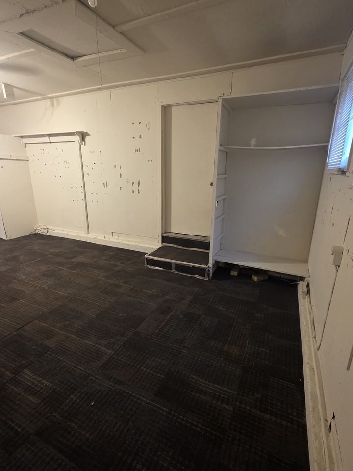 1904 Shepherd Dr - Photo 5 of 8