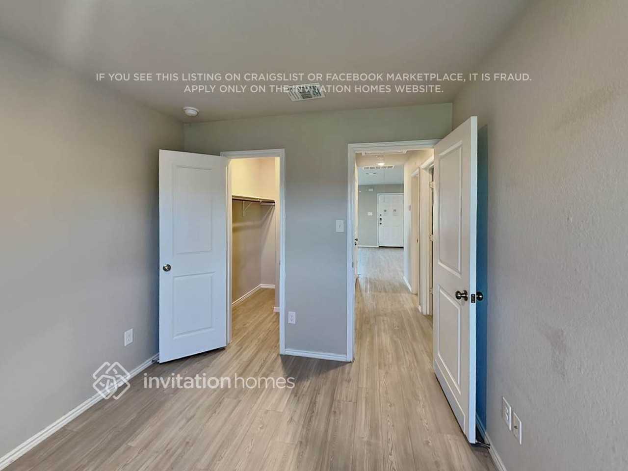 5450 Verdugos Palace - Photo 7 of 15