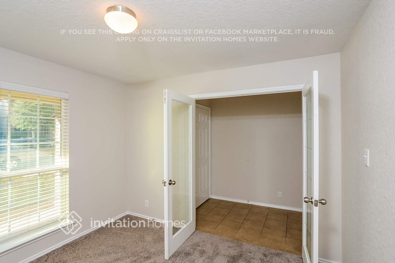 114 Finch Knl - Photo 7 of 16