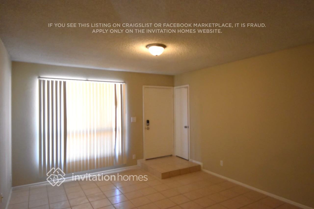 3017 N 86th Ave - Photo 5 of 15