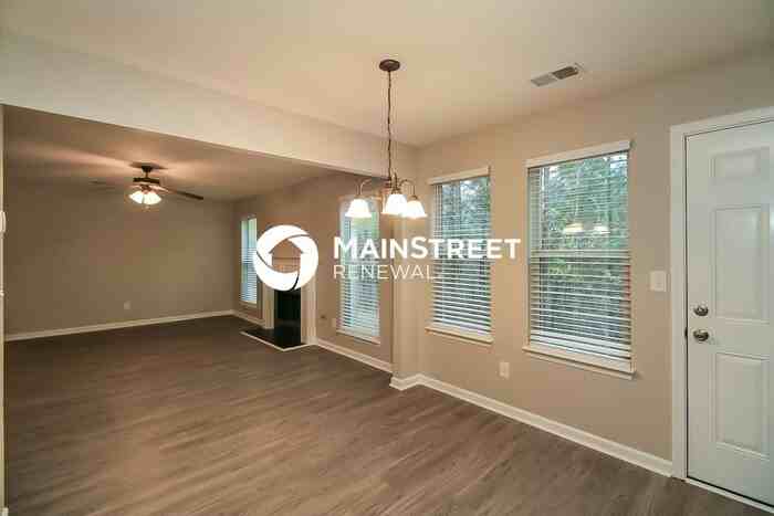 7826 Bell Tower Ln - Photo 6 of 17