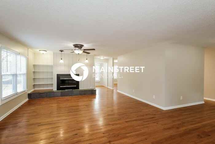 10900 Flat Iron Rd - Photo 5 of 16