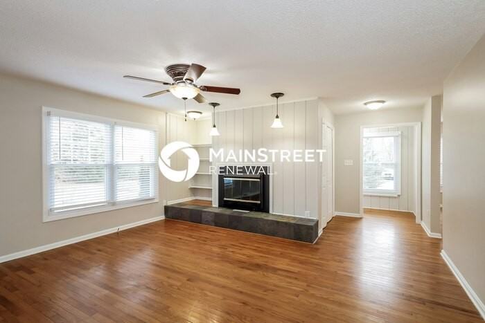 10900 Flat Iron Rd - Photo 6 of 16