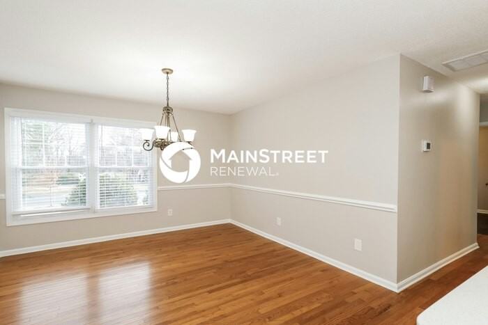 10900 Flat Iron Rd - Photo 7 of 16