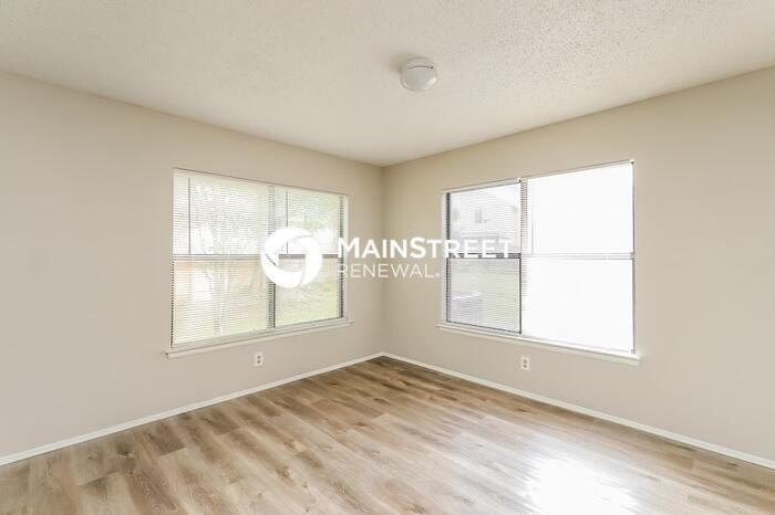 7330 Shadow Trl - Photo 6 of 17