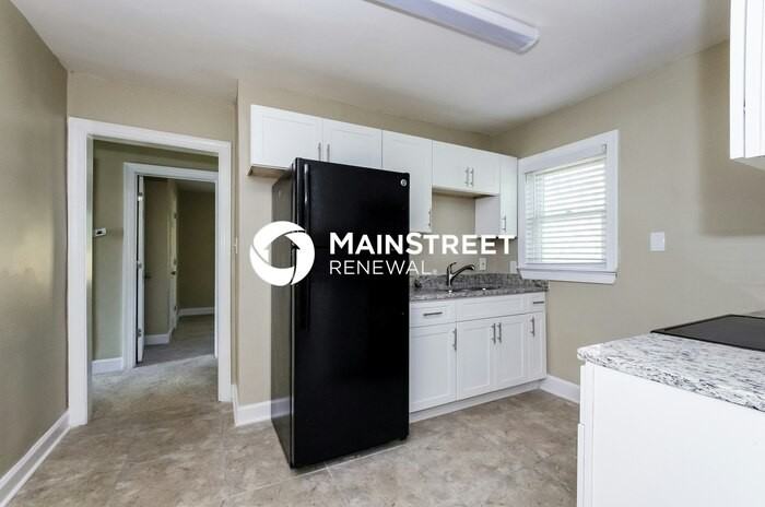 928 Holland Ave - Photo 7 of 16