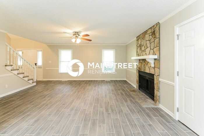 2359 Oakton Dr - Photo 7 of 18