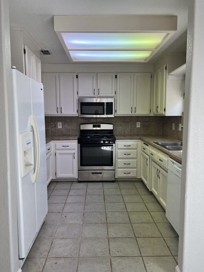 1731 3rd St - Photo 6 of 15