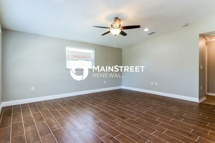 1204 N Maryland Ave - Photo 2 of 16