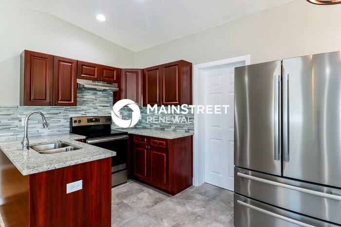 1204 N Maryland Ave - Photo 5 of 16