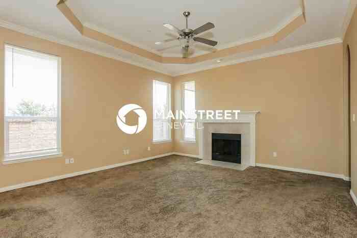 1424 Sierra Blanca Dr - Photo 3 of 16