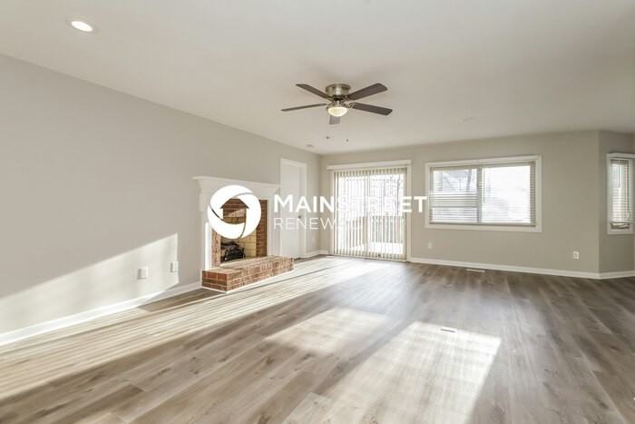 17 Governors Pl - Photo 3 of 16