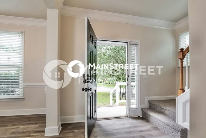 8 Brackenwood Ct - Photo 6 of 18