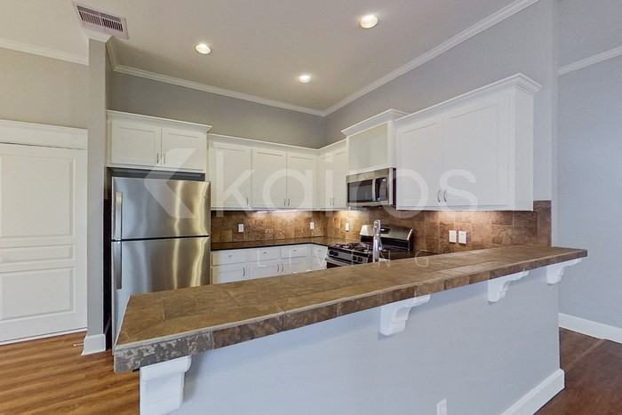 4908 Nw 163rd St - Photo 6 of 21