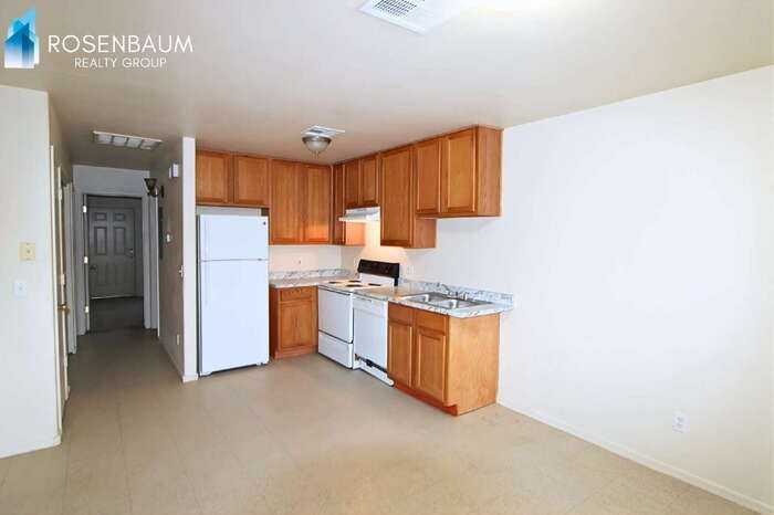 8281 W Sandy Ln #2 - Photo 2 of 14