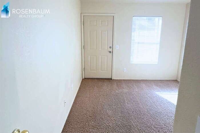 8281 W Sandy Ln #2 - Photo 6 of 14