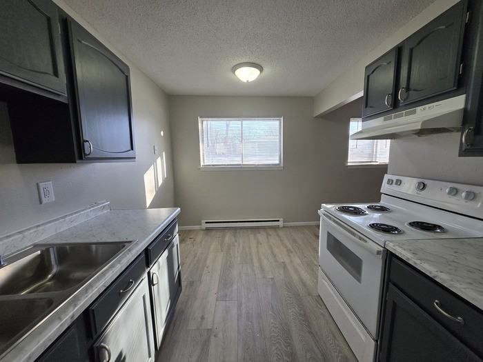 510 Lewis Ave #104 - Photo 5 of 12