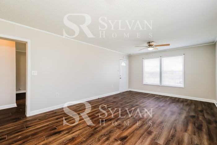 3 Lois Cv - Photo 5 of 16