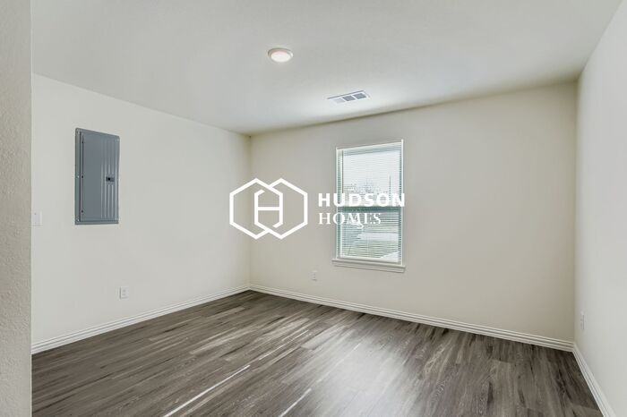 4511 Tronewood St #B - Photo 7 of 14