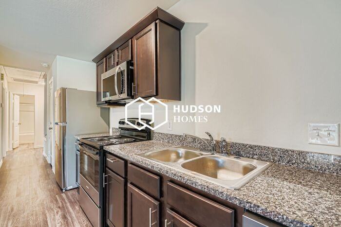 9707 Garcroft St #A - Photo 5 of 13