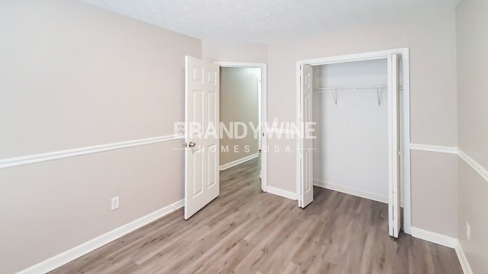 369 Autumn Lake Dr - Photo 6 of 15