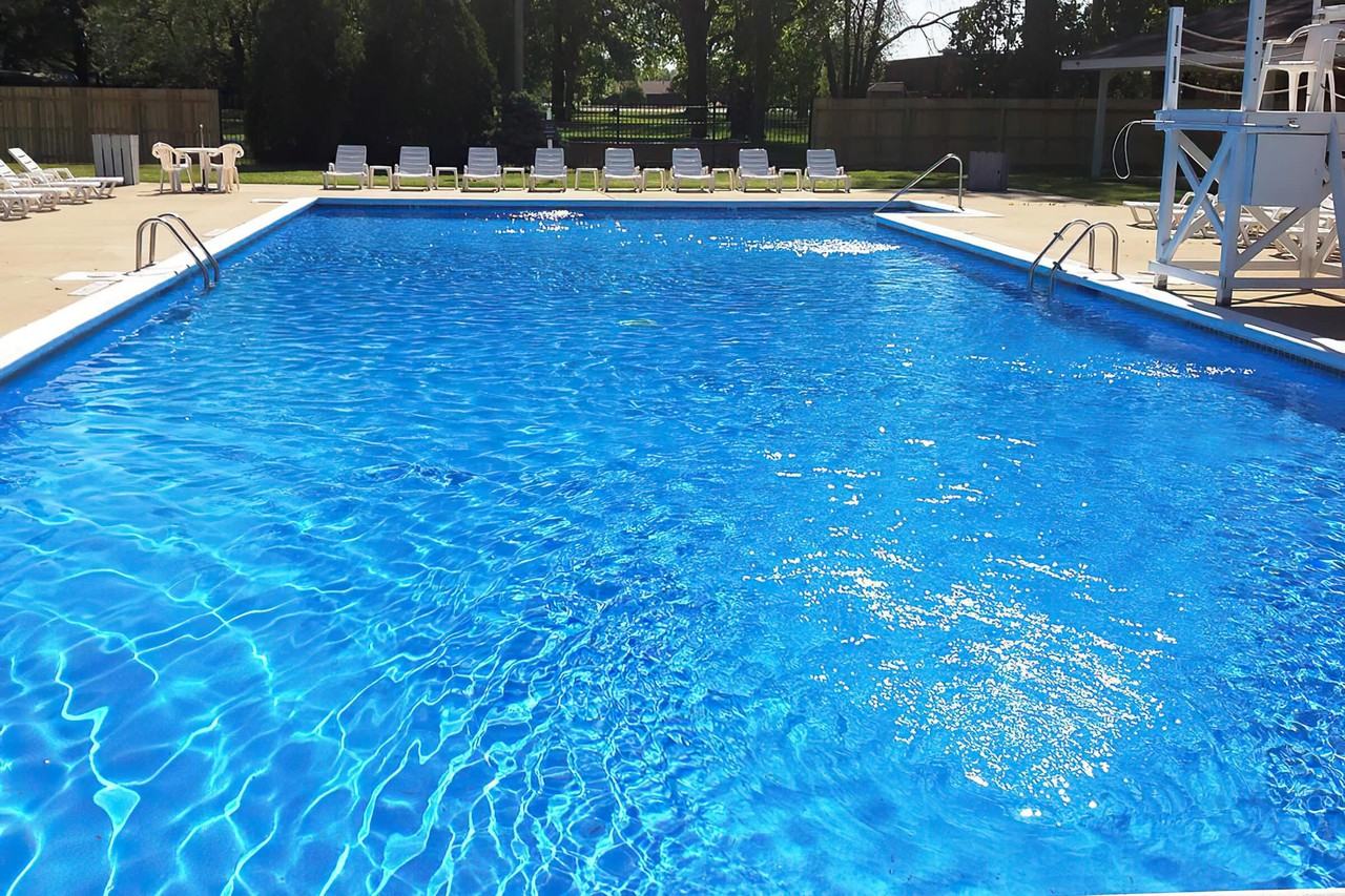 39023 Edwards Ct #39023 - Photo 3 of 10