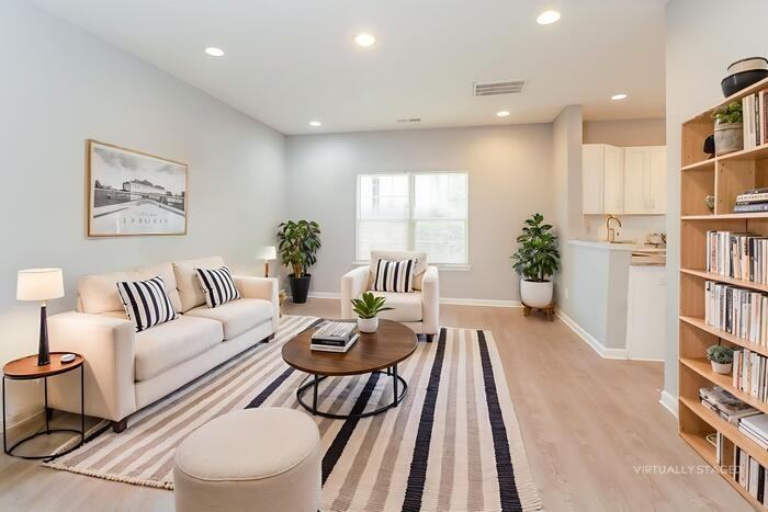 205 Centre St - Photo 6 of 15