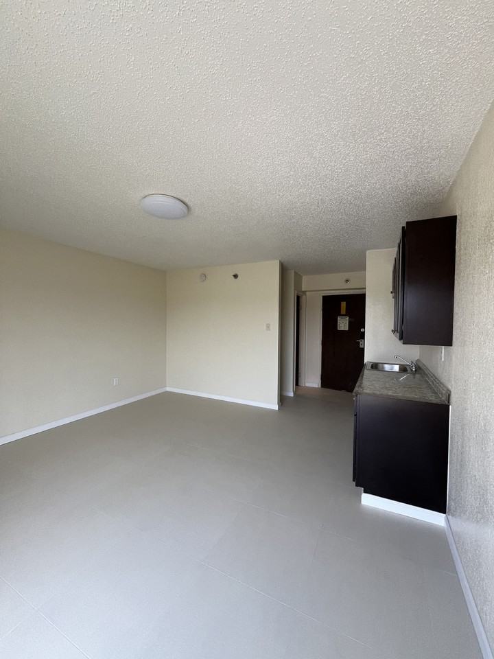 2705-2715 Cherry Road, Memphis , Tennessee, 38111 - 1408 #1408 - Photo 3 of 38