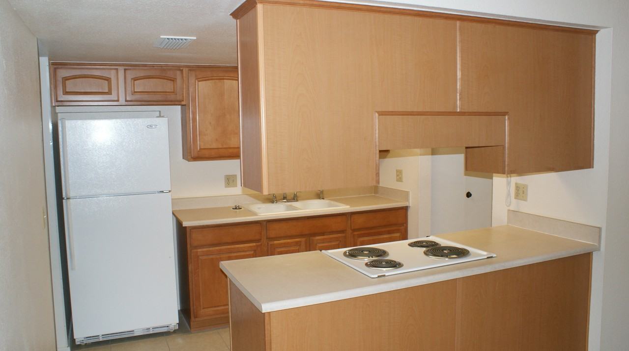 247 E 7th Dr #1 - Photo 3 of 6