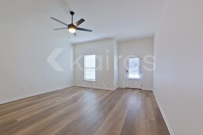 109 Hendrix Rd - Photo 2 of 22