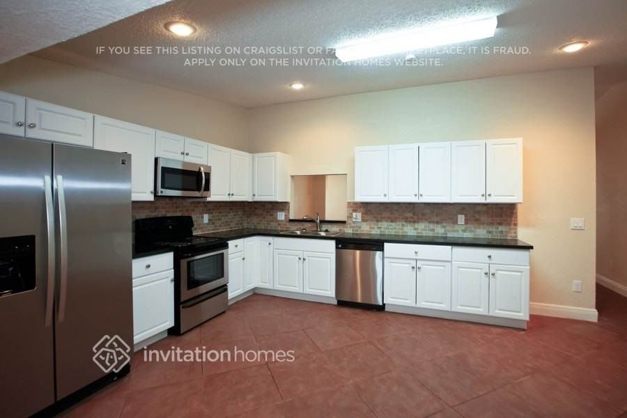 14224 Sw 111th Ln - Photo 6 of 17