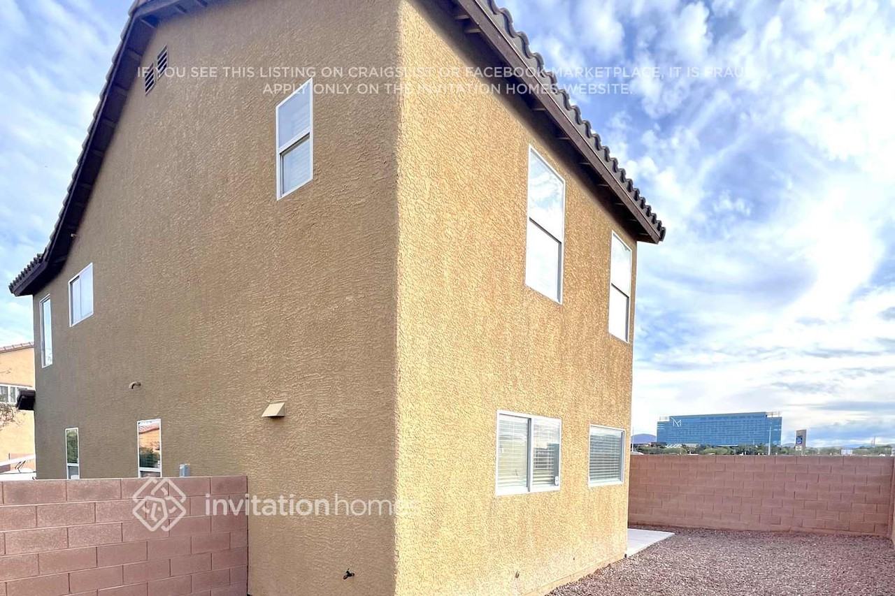 12045 Spice Tree St - Photo 5 of 6