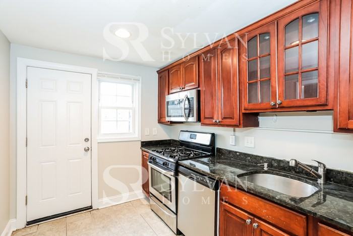 7426 Forrest Ave - Photo 6 of 15