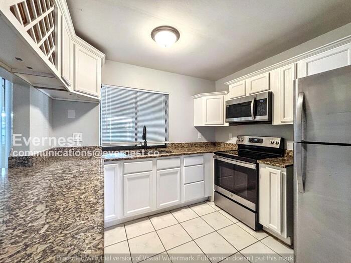 2 Chip Ct - Photo 2 of 24