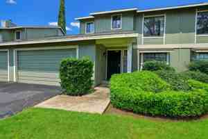 featured image of 4718 E Alamos Ave #105