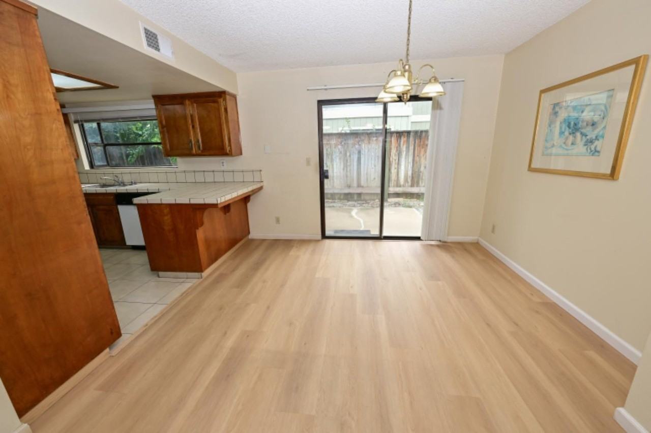 4718 E Alamos Ave #105 - Photo 6 of 13