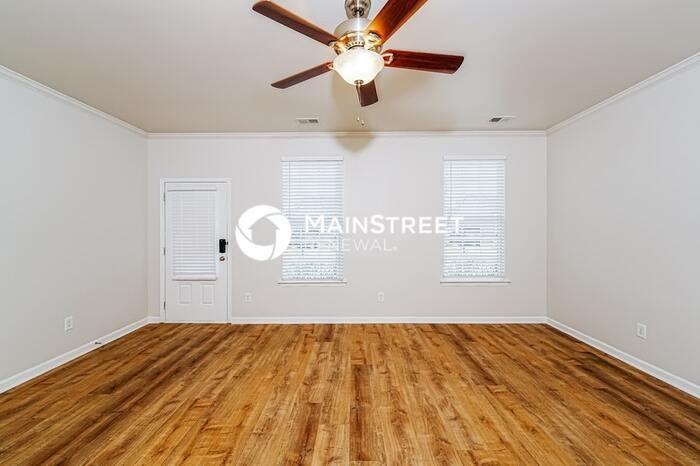 5020 Kelly Creek St - Photo 3 of 17