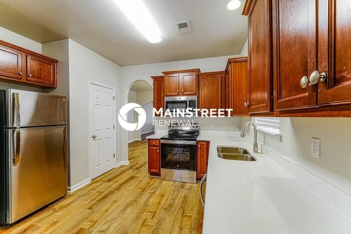 5020 Kelly Creek St - Photo 5 of 17