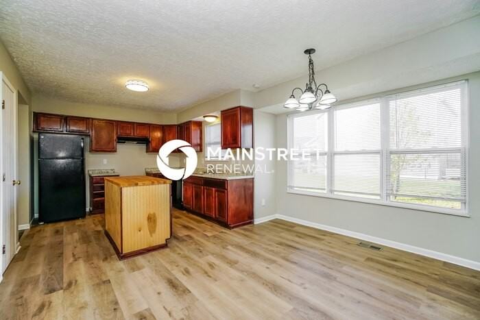 458 Pruden Dr - Photo 3 of 18