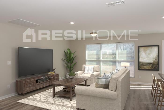 115 London Calvin Way - Photo 5 of 16