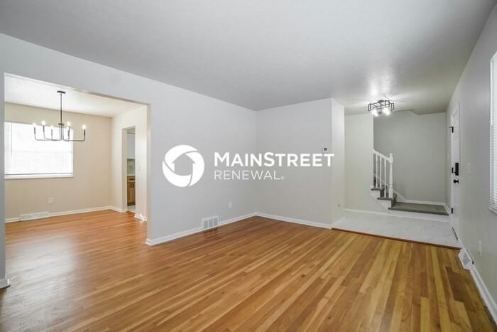 3391 Compton Dr - Photo 5 of 20