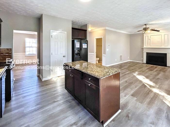 6793 Chestwood Ln - Photo 4 of 27